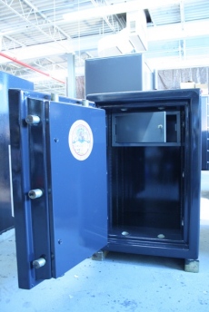 Used 3420 Chatwood Milner Safe Left Hand Swing